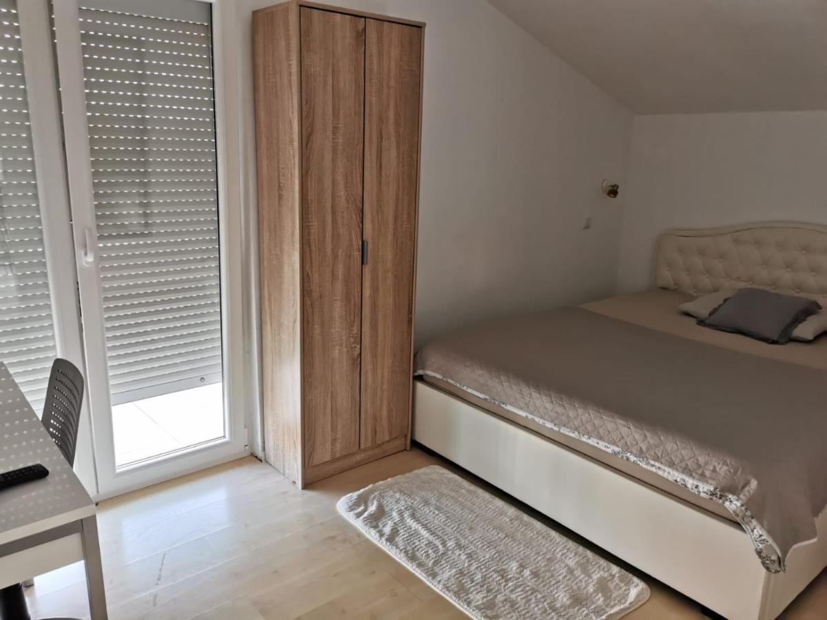 Apartman Blaslov Apartment